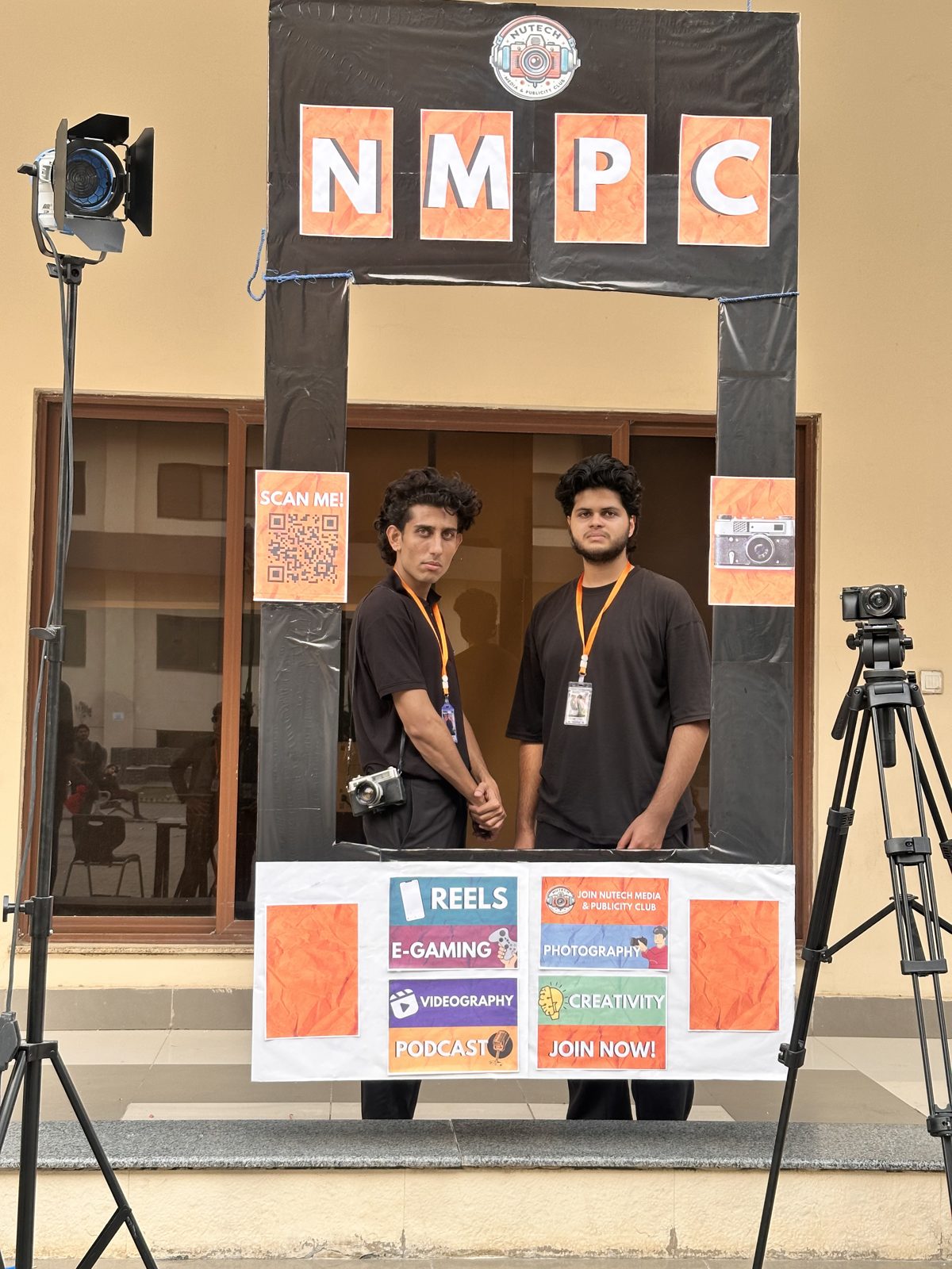 Camera in hand at the NMPC frame